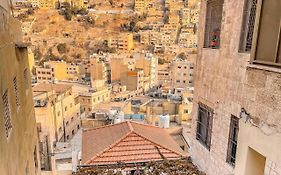 Villa Mira Guesthouse 1 - Downtown Central Amman - Al Diyrih